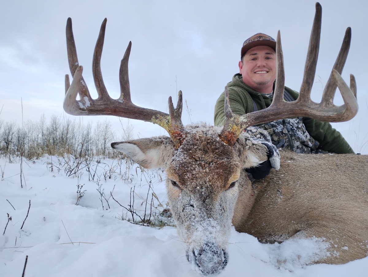 Whitetail Hunts Photo